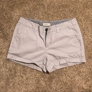 Grey shorts